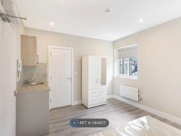 Wandle Bank, Croydon CR0, Studio to rent, £895 pcm | PrimeLocation