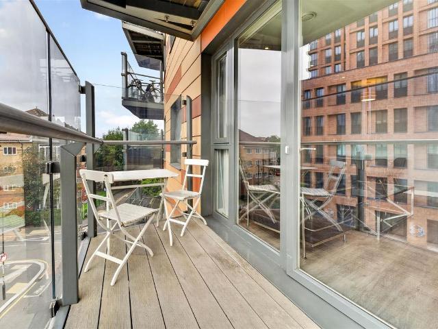 Wandle Road, Croydon CR0, 1 bed flat to rent, £1,500 pcm | PrimeLocation