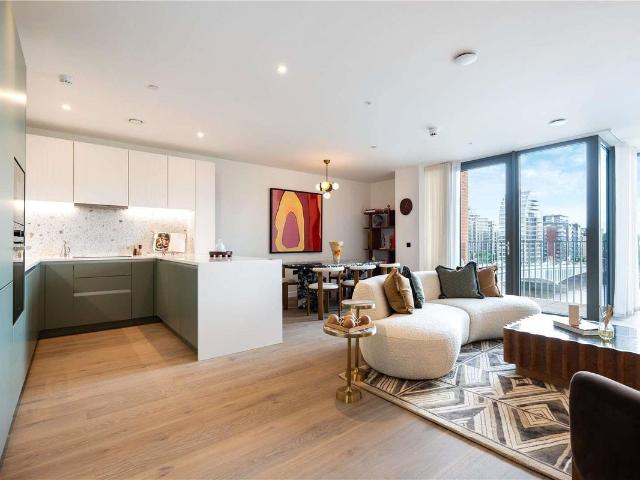 Wandsworth Bridge Road, London SW6, 2 bed flat to rent, £4,745 pcm | PrimeLocation