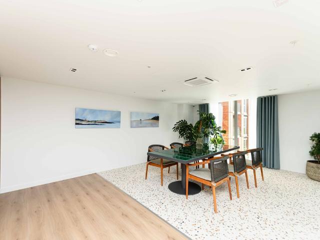 Wandsworth Bridge Road, London SW6, 2 bed flat to rent, £6,000 pcm | PrimeLocation