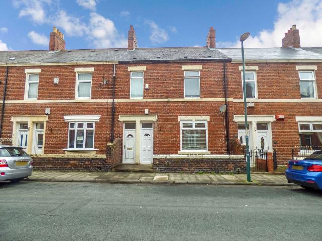 Wansbeck Road, Jarrow NE32, 2 bed flat to rent, £600 pcm | PrimeLocation