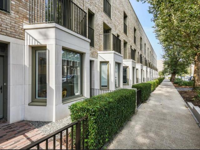 Wansey Street, London SE17, 3 bed flat to rent, £4,225 pcm | PrimeLocation
