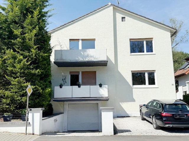 Wackernheim! Lichtdurchflutete 3 1/2 Zimmer Eigentumswohnung in kleiner Wohneinheit