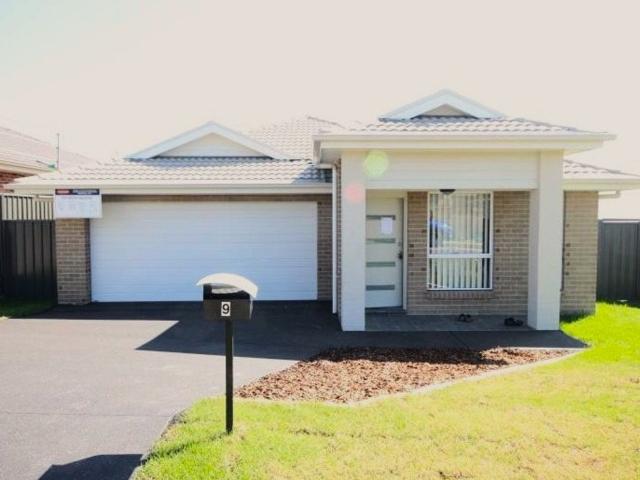 Wadalba, 9 Frank Avenue
