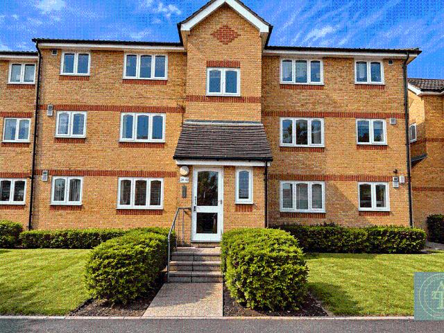 Waddington Close, Enfield EN1, 1 bed flat to rent, £1,350 pcm | PrimeLocation