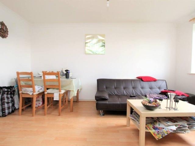 Waddington Close, Enfield EN1, 1 bed flat to rent, £1,500 pcm | PrimeLocation