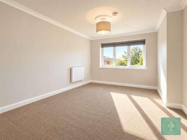 Waddington Close, Enfield, EN1