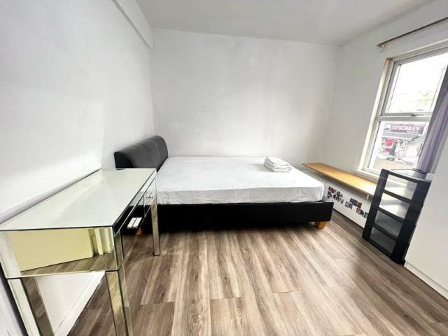 Waddington Road, London E15, 3 bed terraced house to rent, £2,448 pcm | PrimeLocation