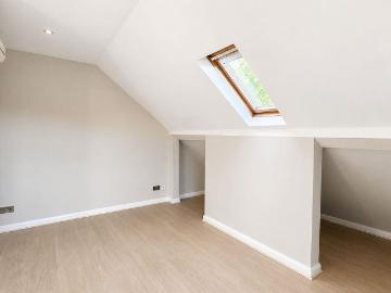 Waddon New Road, Croydon CR0, Studio to rent, £1,030 pcm | PrimeLocation