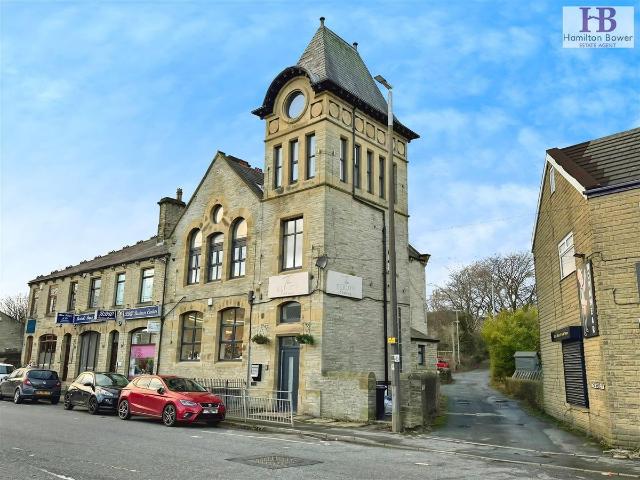 Wade House Road, Shelf, Halifax HX3, 2 bed flat to rent, £895 pcm | PrimeLocation