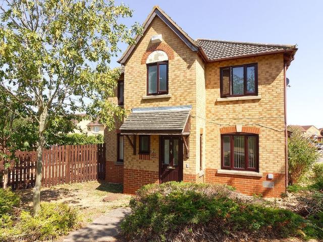 Wadhurst Lane, Kents Hill MK7, 3 bed semi detached house to rent, £1,650 pcm | PrimeLocation