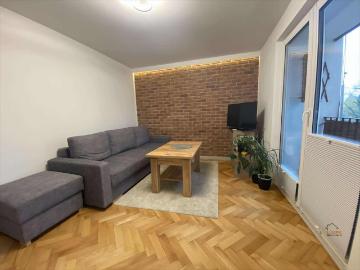 Wadowice, 38 m² po remoncie z balkonem i wymianą instalacji