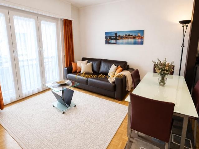Zur Miete für die Wintersaison Wunderschöne 2,5 Zimmer Wohnung am Rand des Severiano Ballesteros Golfplatzes