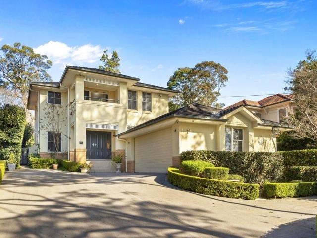 Wahroonga, 38 Lochville St