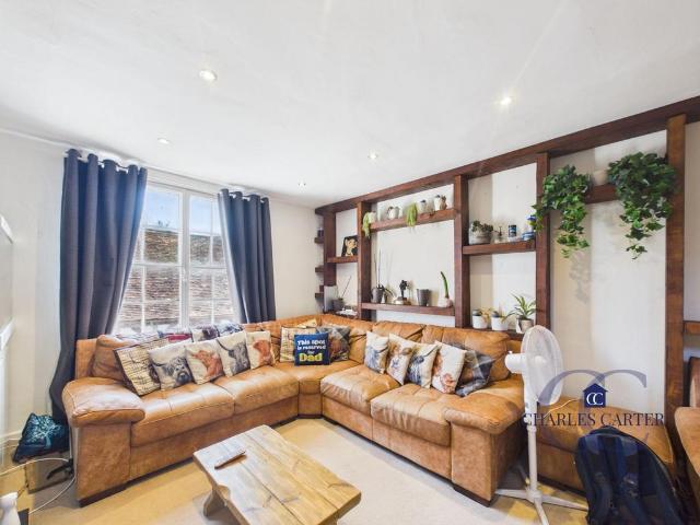 Waite House, Church Street, Tewkesbury 4 bed apartment to rent £1,295 pcm £299 pw