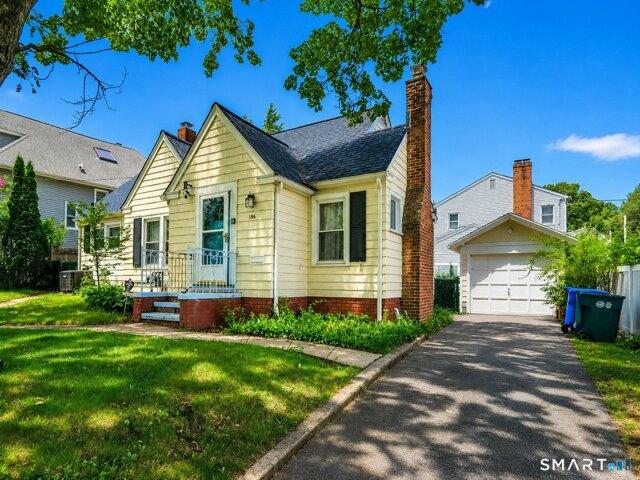 Waite St, Hamden, Home For Sale