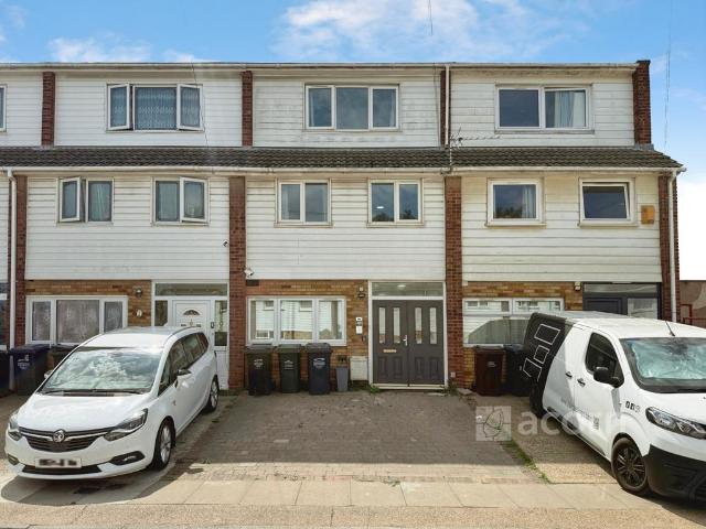 Waid Close Dartford DA1 House share to rent £900 pcm £208 pw