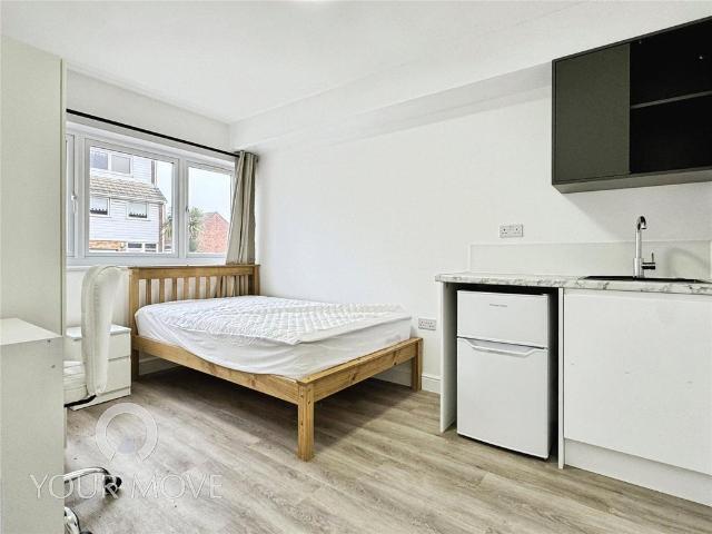 Waid Close, Kent DA1 1 bed in a house share to rent £900 pcm £208 pw