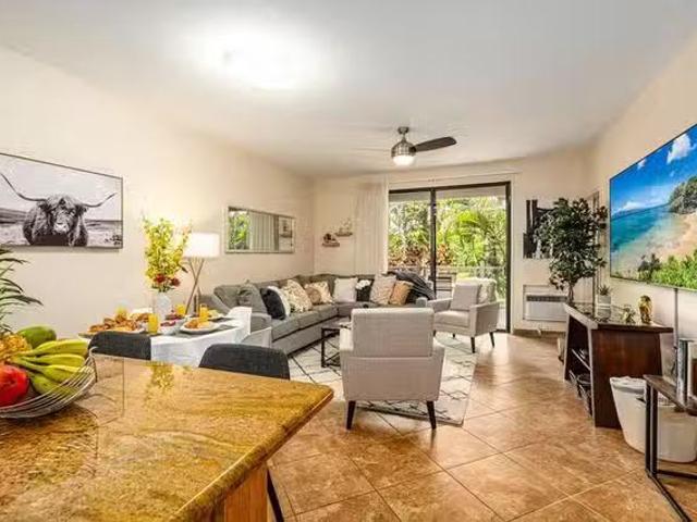 Wailea Ike Place