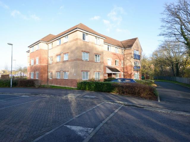 Wain Avenue, Chesterfield S41, 2 bed flat to rent, £775 pcm | PrimeLocation