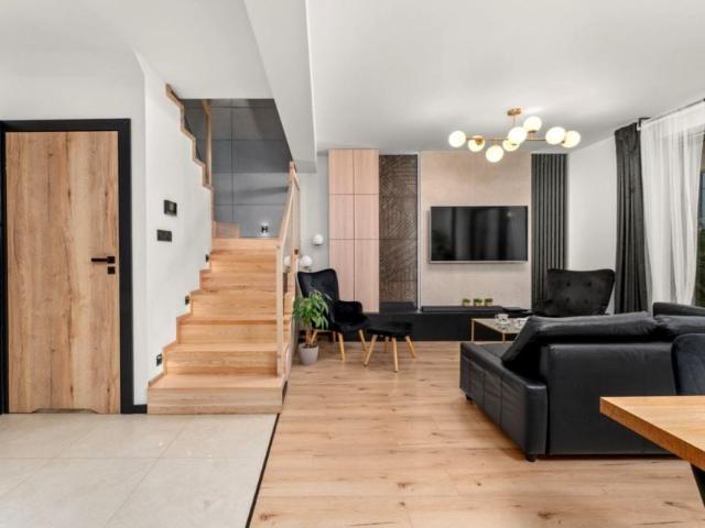 Wakacyjna 90 m², Modlnica