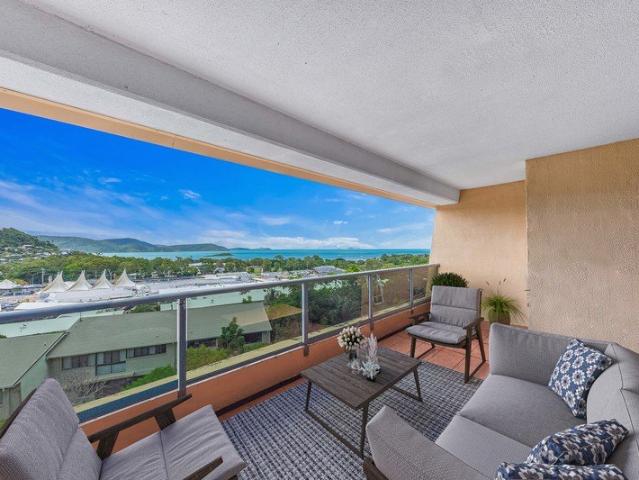 Wake up to ocean views!