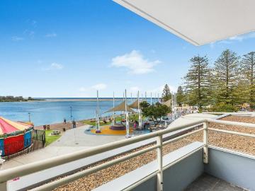 Wake Up to Panoramic Ocean & Channel Views