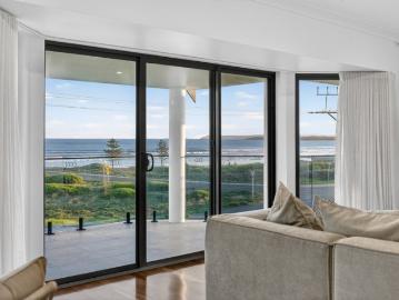 Wake Up to Waves, Sea Breeze & Front Row Beach Living!