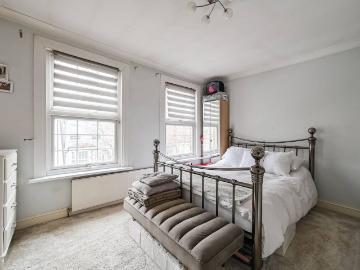 Wakefield Street N18, Edmonton, London, 4 bed terraced house to rent, £2,800 pcm | PrimeLocation