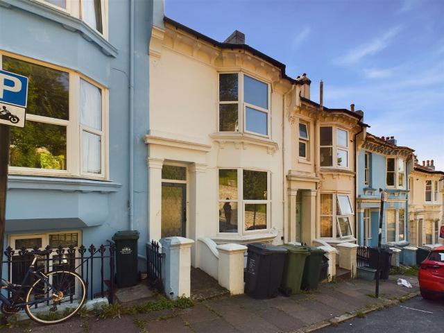 Wakefield Road, Brighton BN2, 6 bed shared accommodation to rent, £3,750 pcm | PrimeLocation