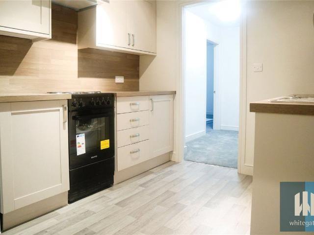 Wakefield Road, Dalton, Huddersfield HD5, 1 bed flat to rent, £575 pcm | PrimeLocation