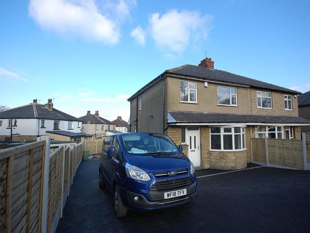 Wakefield Road, Huddersfield HD5, 3 bed semi detached house to rent, £1,150 pcm | PrimeLocation