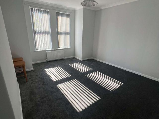 Wakefield, UK WF10, 1 bed flat to rent, £625 pcm | PrimeLocation