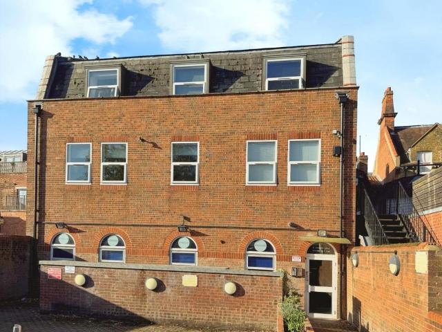 Walters Yard, Bromley, Kent 1 bed flat to rent £1,350 pcm £312 pw