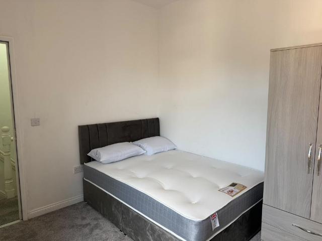 Walthall Street, Crewe, CW2 1 bed in a house share to rent £525 pcm £121 pw