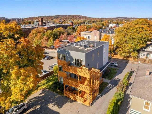 Waltham MA 02453 98397221
