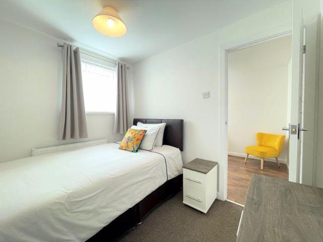 Waltham Place, Newcastle Upon Tyne NE5 1 bed end of terrace house to rent £500 pcm £115 pw