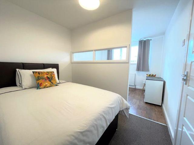 Waltham Place, Newcastle Upon Tyne NE5 1 bed in a house share to rent £500 pcm £115 pw