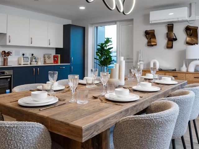 Walton Court, Walton On Thames KT12, 1 bed flat to rent, £1,888 pcm | PrimeLocation