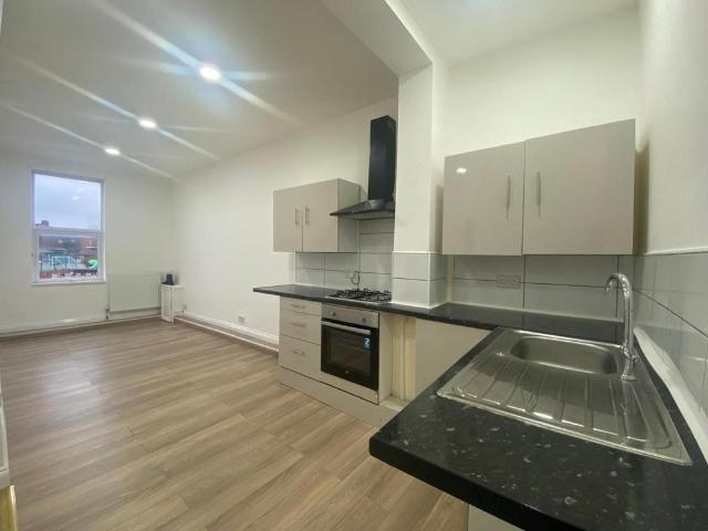 Walton Breck Road, Liverpool, L4 0RB, United Kingdom | 2 bed apartment for rent #140396765 | Rentberry