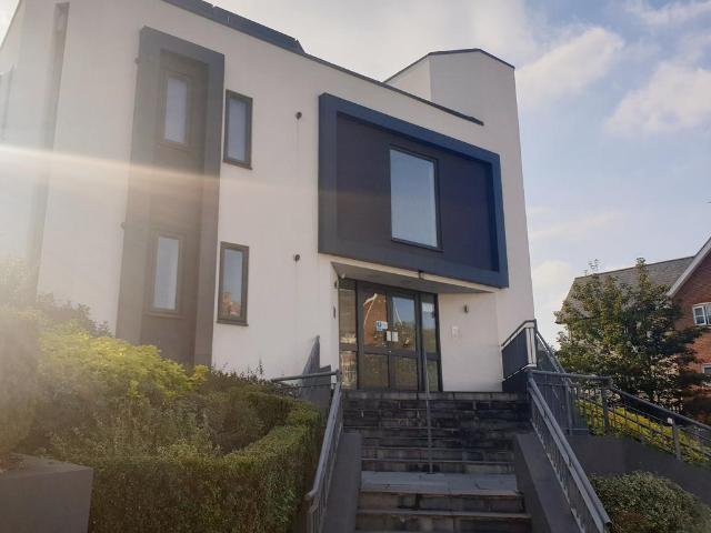 Walton Street, Aylesbury, HP21 Studio to rent £1,000 pcm £231 pw