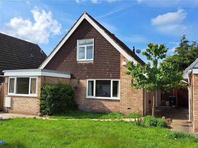 Walton Road, Shrewsbury, Shropshire, SY3 4 bed bungalow to rent £1,350 pcm £312 pw