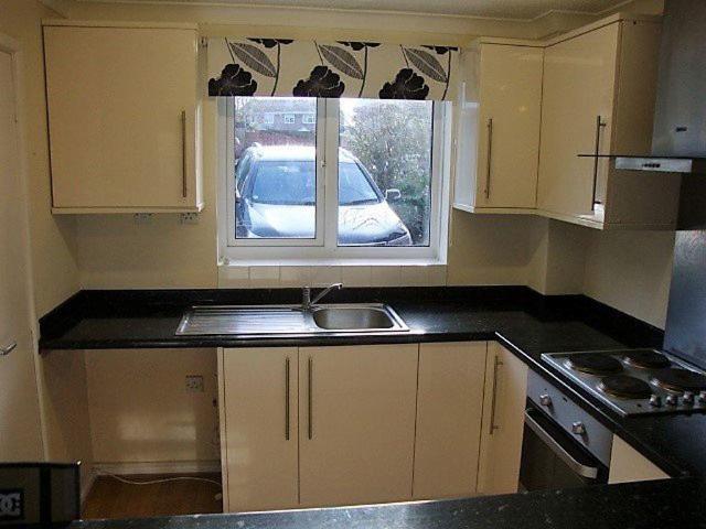 WALTWOOD PARK DRIVE, LLANMARTIN, NP18. 1 bed terraced house to rent £800 pcm £185 pw