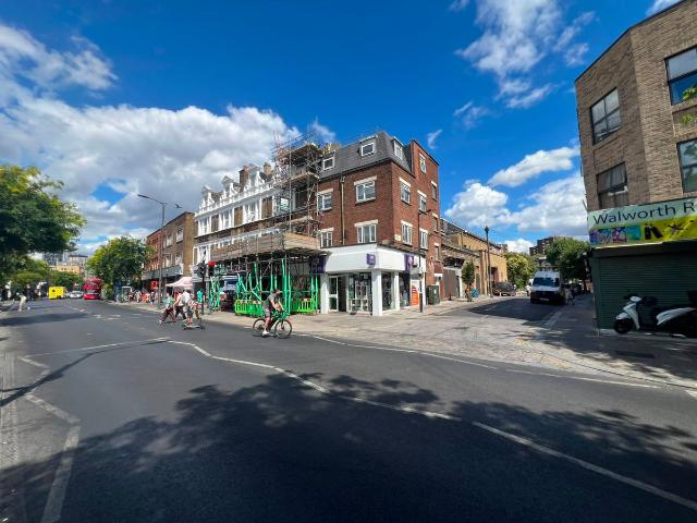 Walworth Rd, Southwark SE17, 2 bed flat to rent, £2,300 pcm | PrimeLocation