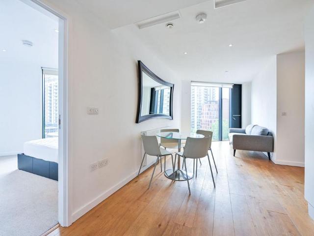 Walworth Road, Elephant and Castle. 1 bed flat to rent £2,384 pcm £550 pw