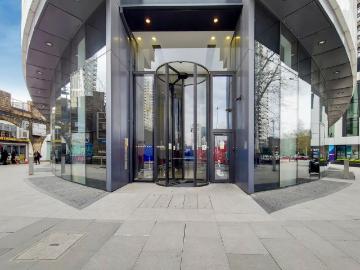 Walworth Road, Elephant and Castle. 2 bed flat to rent £4,800 pcm £1,108 pw