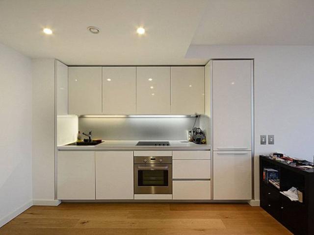 Walworth Road, Elephant And Castle, London SE1, 1 bed flat to rent, £4,000 pcm | PrimeLocation