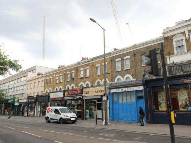 Walworth Road, London SE17, 3 bed property to rent, £3,200 pcm | PrimeLocation