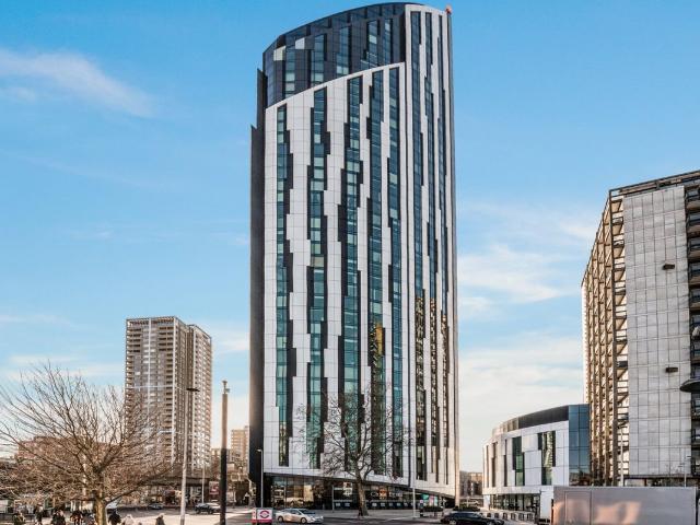 Walworth Road, London SE1, 2 bed flat to rent, £2,650 pcm | PrimeLocation