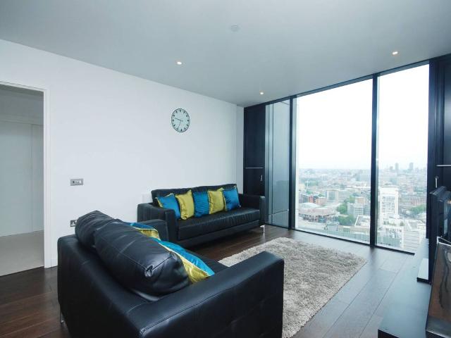 Walworth Road, Southwark, London SE1, 3 bed flat to rent, £6,500 pcm | PrimeLocation